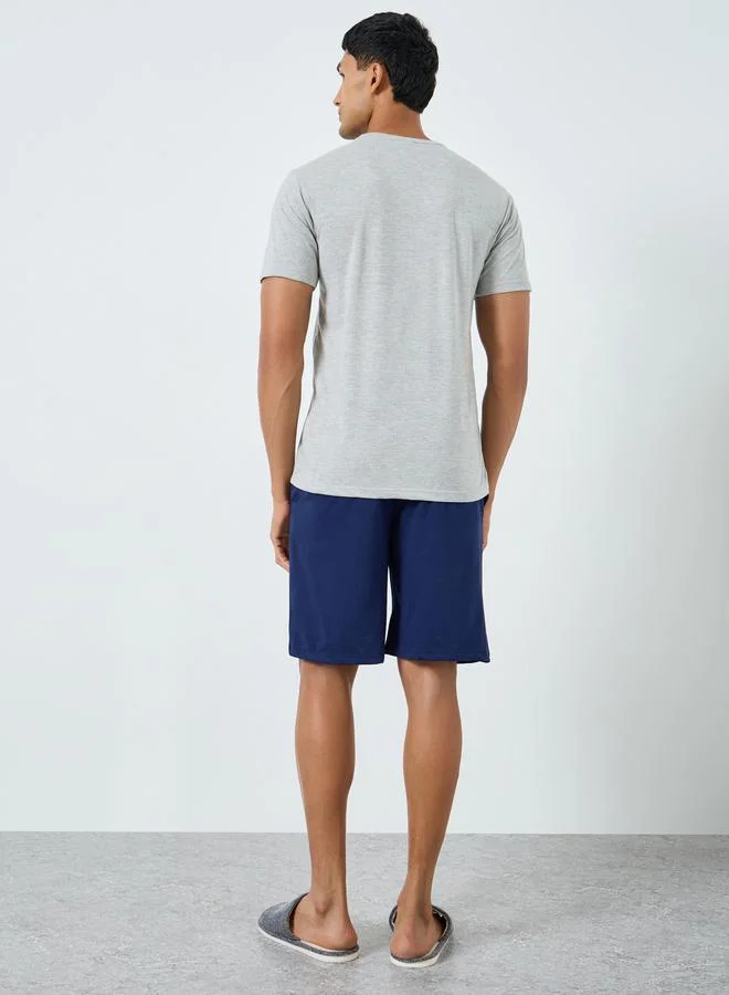 Styli  Men Printed Knit T-Shirt and Shorts Set for Men | Best Price UAE